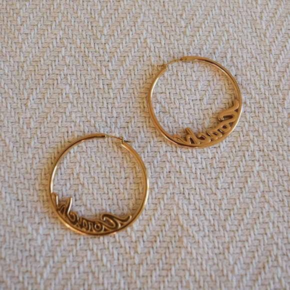 Coach logo script red enamel hoop earrings - Picture 3 of 3